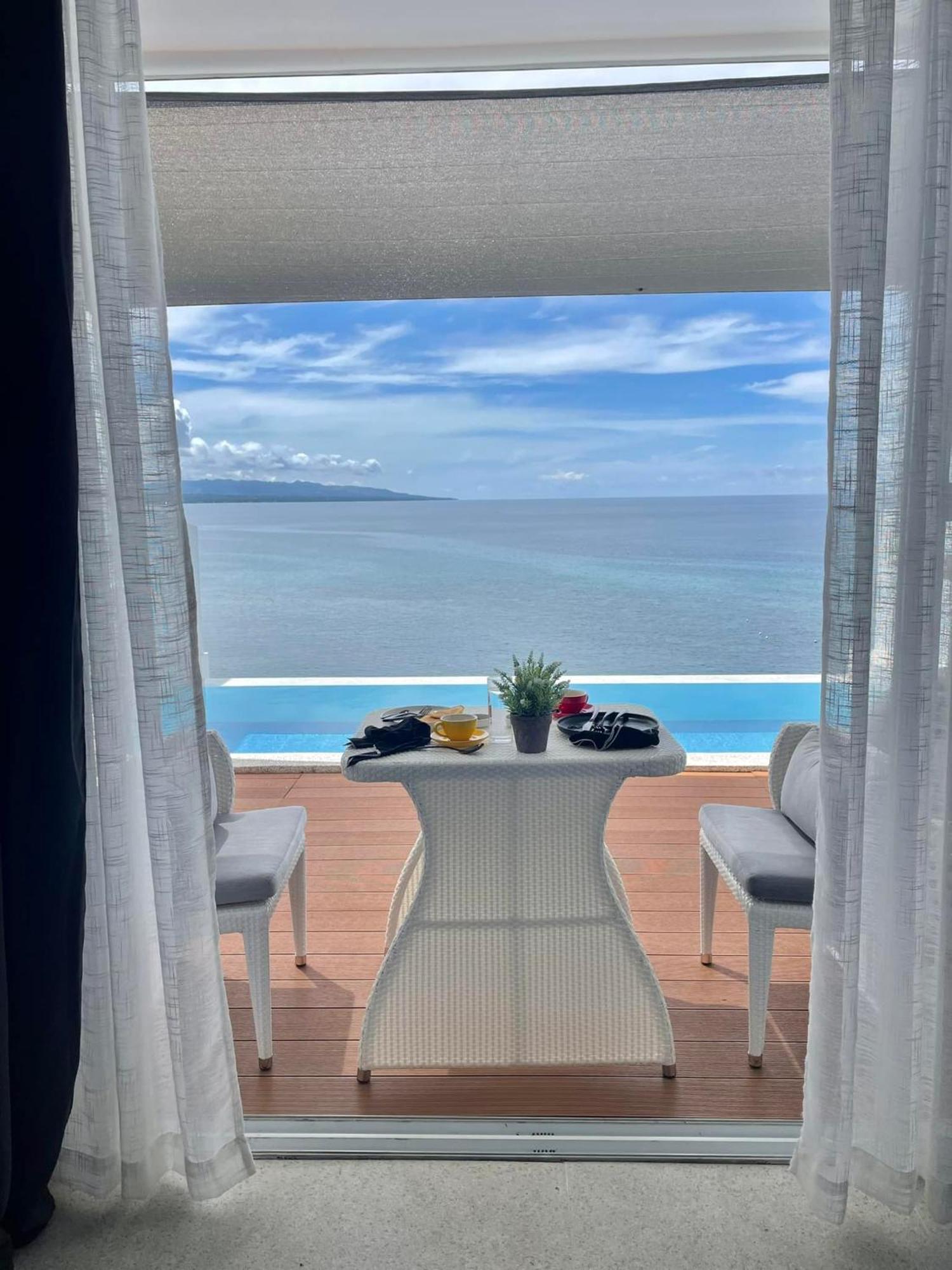 Epic Suites Bohol Adults Only Dauis Luaran gambar